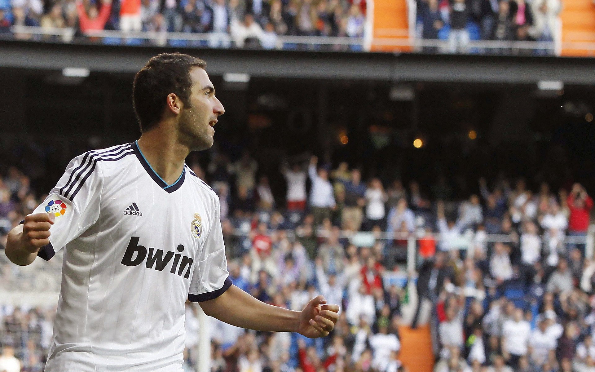 欧博官网APP-拜仁正式签下天才中场